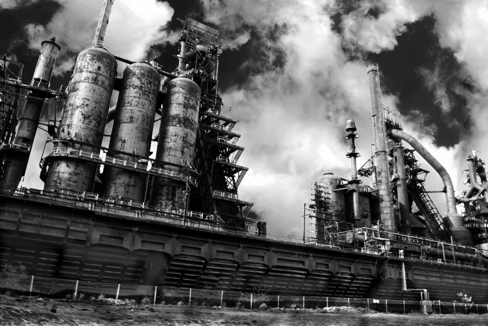 Blast furnace plant — carbon reduction of iron ore